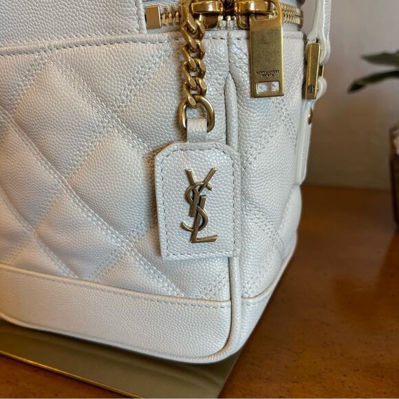 LIKE NEW Saint Laurent 80s Vanity YSL Crossbody Bag in Quilted Grained Leather - Picture 4 of 14